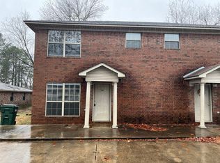 371 Farris Rd #A-B, Conway, AR 72034