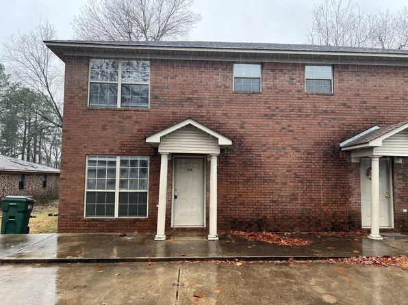 371 Farris Rd #A-b, Conway, AR 72034