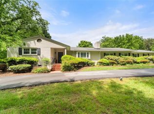 360 S Westview Dr, Winston Salem, NC 27104