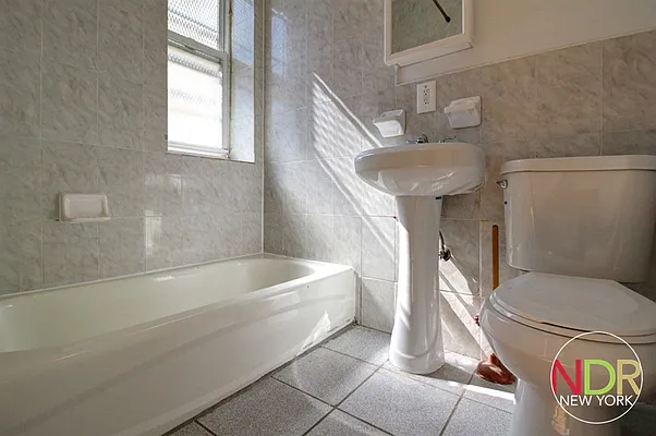 Rented by Next Door Realty NYC | media 32