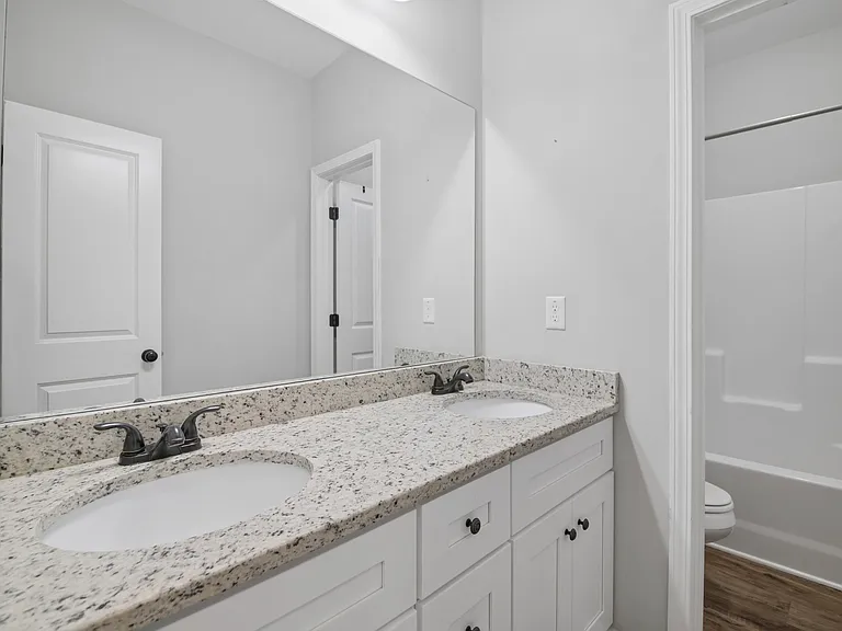 1121 Birchwood Dr — Photo 29