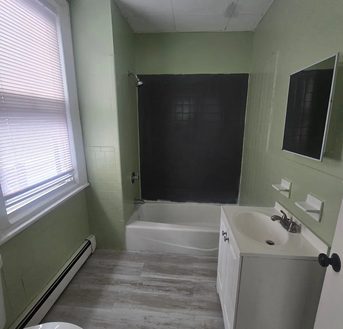 2 bed, $2,000 — Photo 3