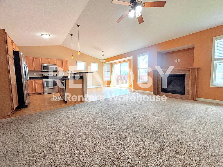 8228 Dakota Dr — Photo 26