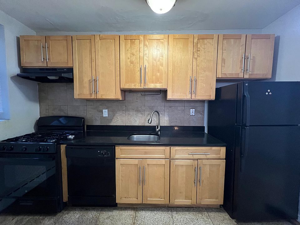 1st image of 39-47 Duncan Ave #1B