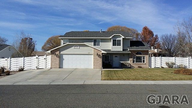 1st image of 663 N Saddle Rock Dr