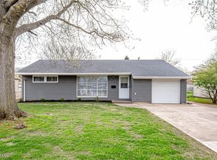 6367 Dellrose Dr, Parma Heights, OH 44130
