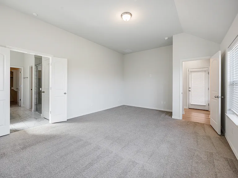 1205 Indianola Trl — Photo 9