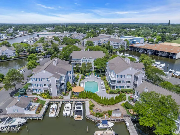 89 Bay Point Harbour, Point Pleasant, NJ 08742