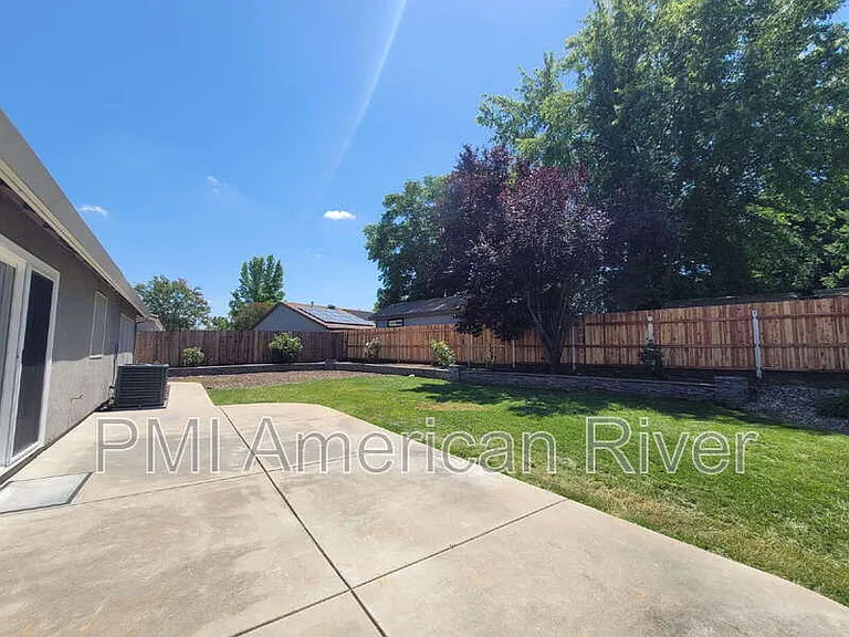 4405 Dusham Cir — Photo 20
