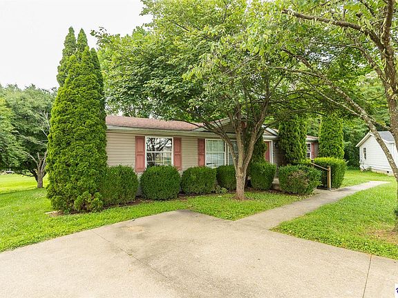 2nd image of 109 Carriage Way