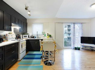1027 N 12th Ave SW #302, Calgary, AB T2R 0J5