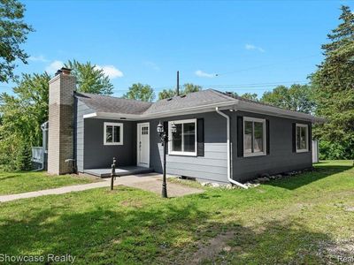 345 S Houghton St, Milford, MI, 48381