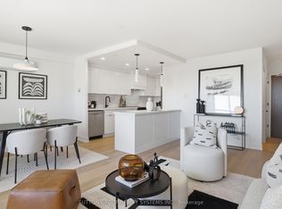45 Southport St #911, Toronto, ON M6S 3N5
