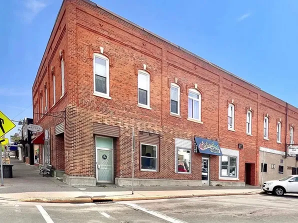 113 -1/2 E Elm St #205, River Falls, WI 54022