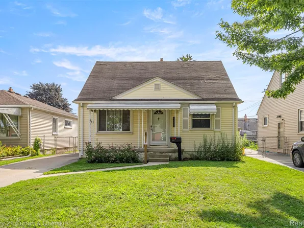 6415 Weddel St, Taylor, MI 48180
