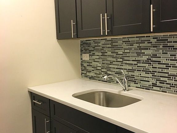 3rd image of 985 Ocean Ave #1CVB