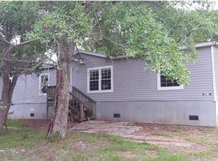 8841 Satsuma St, Coden, AL 36523