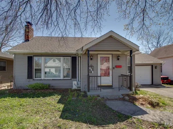 660 Burroughs Ave, Collinsville, IL 62234