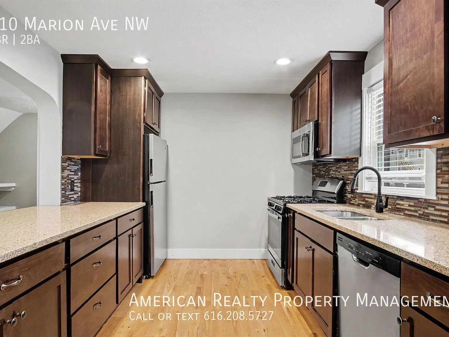 5 bed, 1410 sqft, $3,100 — Photo 3