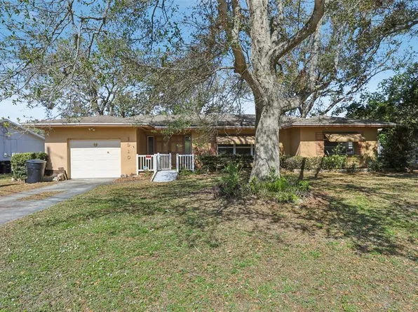 1910 Rainbow Dr, Clearwater, FL 33765