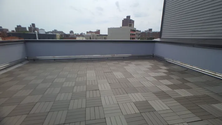 Rented by Evergreen Apartments BK | media 14