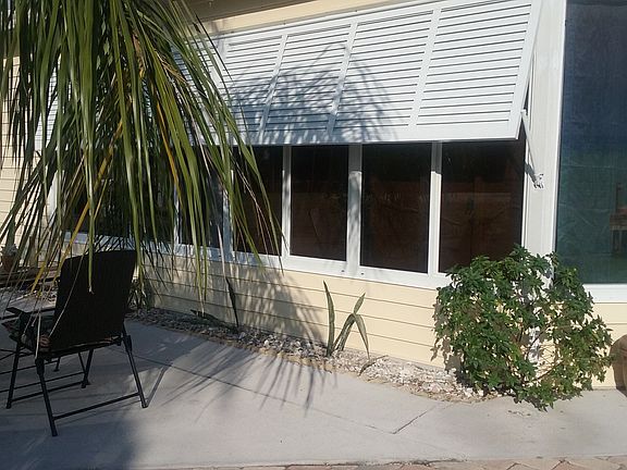 2nd image of 20 Lime Tree Park Dr