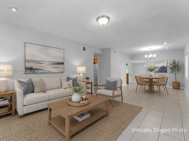6130 SW 47th St — Photo 5