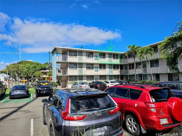 1514 Dillingham Blvd APT 302, Honolulu, HI 96817