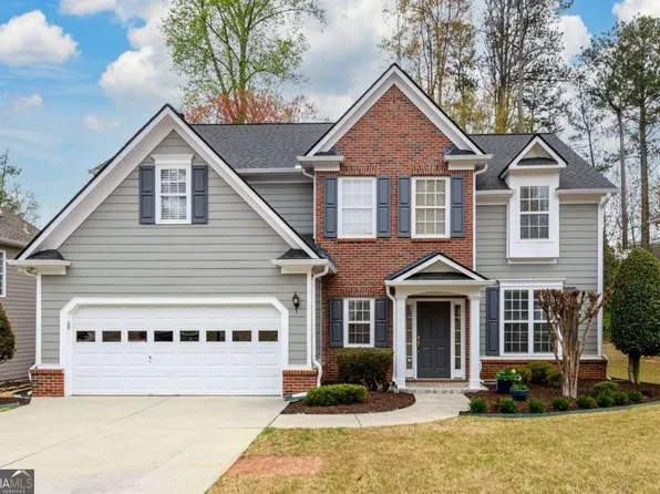 4015 Embassy Way, Lilburn, GA 30047