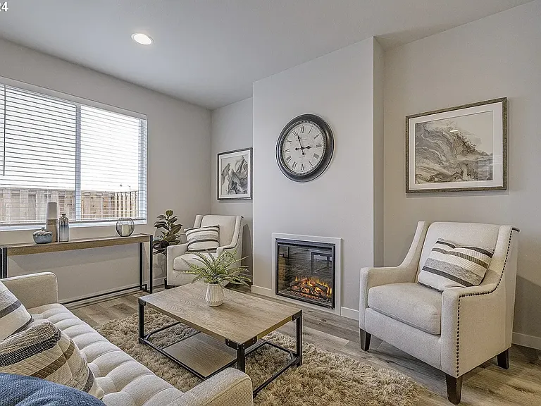 3634 Ash St — Photo 4
