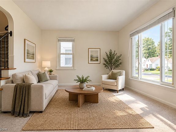 3rd image of 5707 Ridgewood Ave