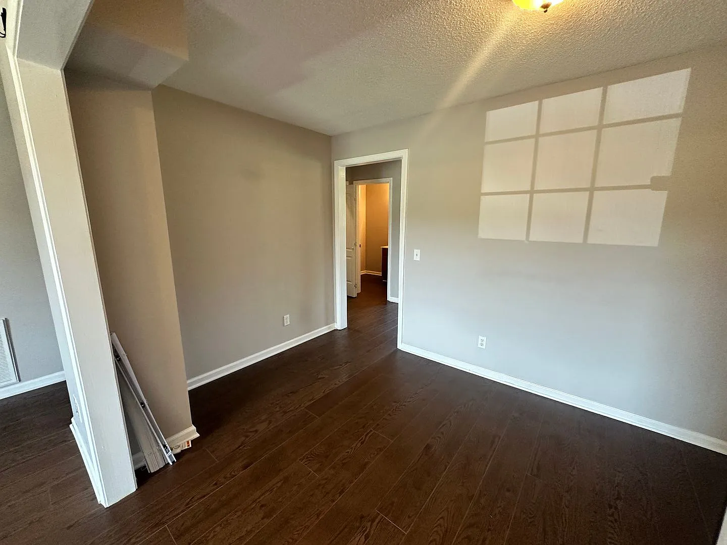 Townhouse in Murray — Photo 4