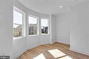 5th image of 1223 W Lehigh Ave #B
