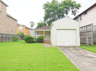 4329 Cynthia St, Bellaire, TX 77401
