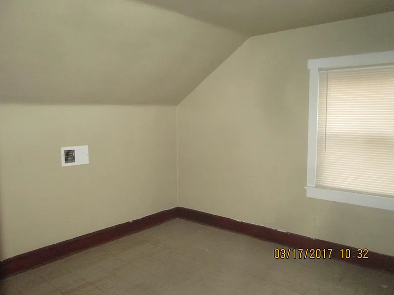 2855 Melva Ave — Photo 13