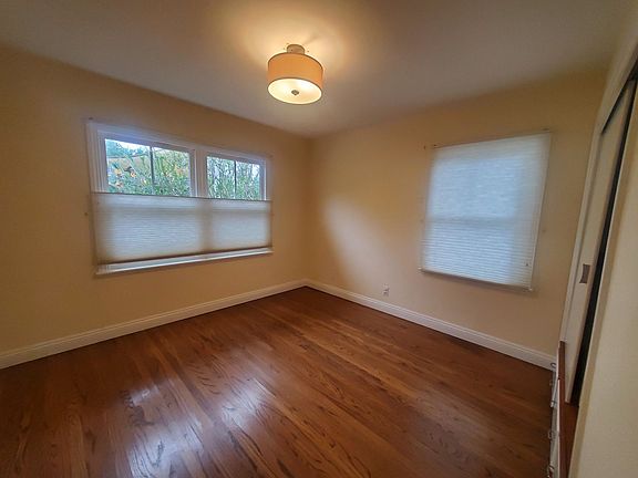 5th image of 1206 Drown Ave