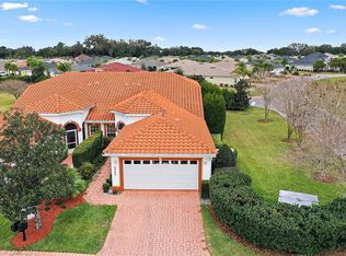 5044 Harbour Dr, Oxford, FL 34484
