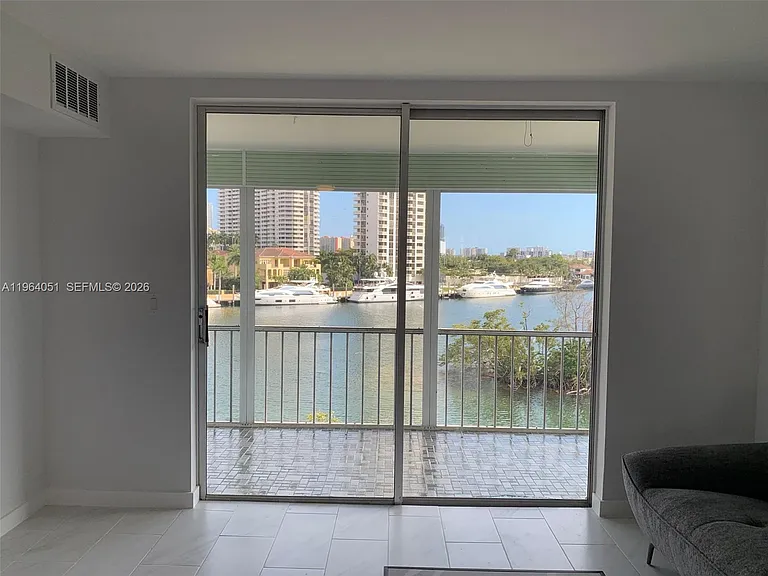 2980 Point East Dr #D508 — Photo 10