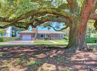 225 Regent Rd, Norfolk, VA 23505