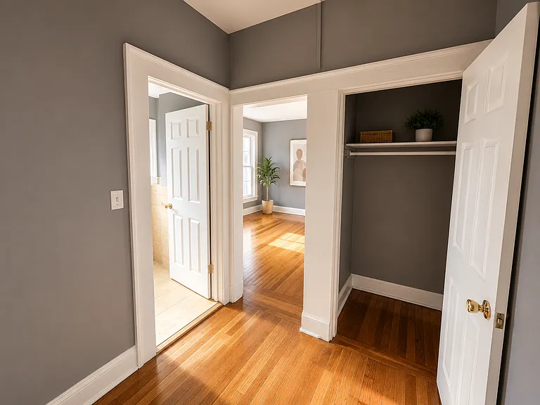 220 Roseville Ave #306 — Photo 3