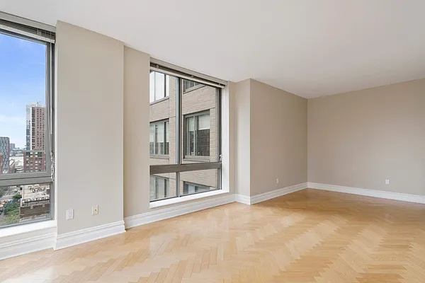 Rented by Sotheby's International Realty | media 9