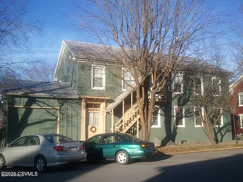 327 Front St Photo 1