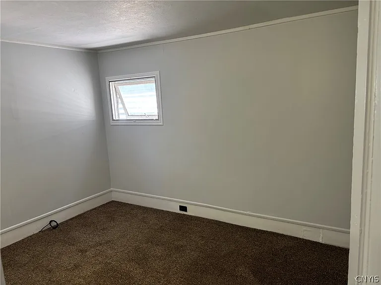 135 W Mohawk St — Photo 11