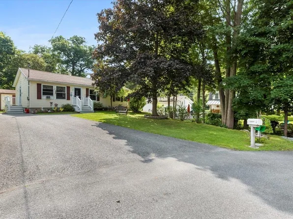 20 Rockwood Street, Bennington, VT 05201