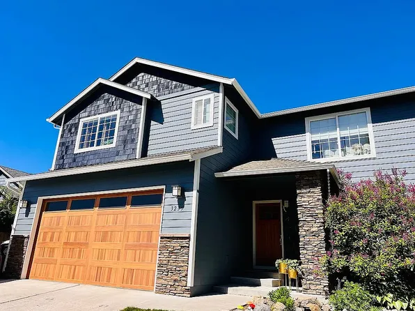 3235 NE Spring Creek Pl, Bend, OR 97701