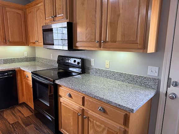 New granite counters!