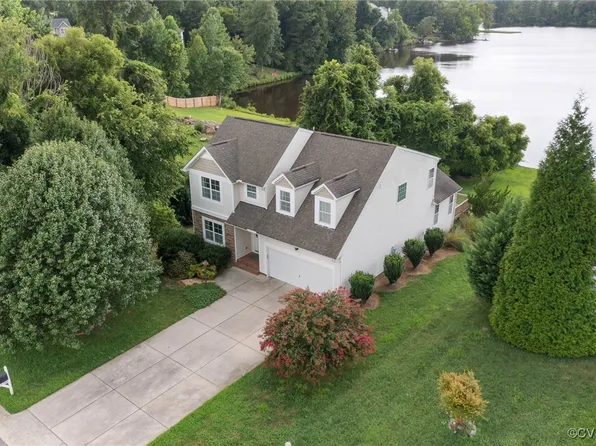 22200 Lake Jordan Dr, North Dinwiddie, VA 23803