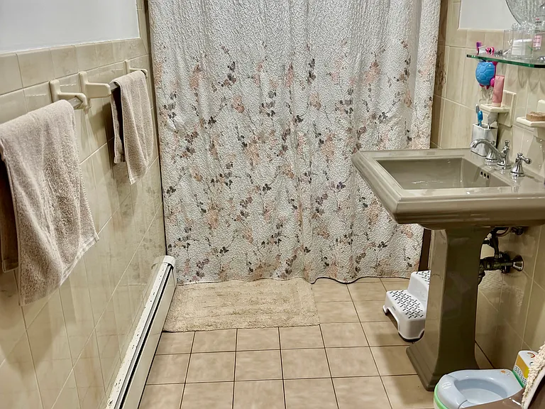 45 Hauman St #1 — Photo 16