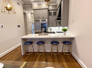 288 Commonwealth Ave APT 1, Boston, MA 02115