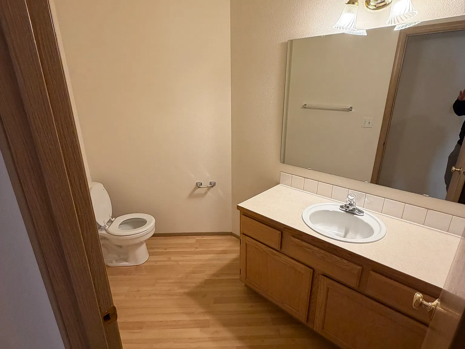 3 bed, 2.5 bath, 1500 sqft, $2,585 — Photo 4